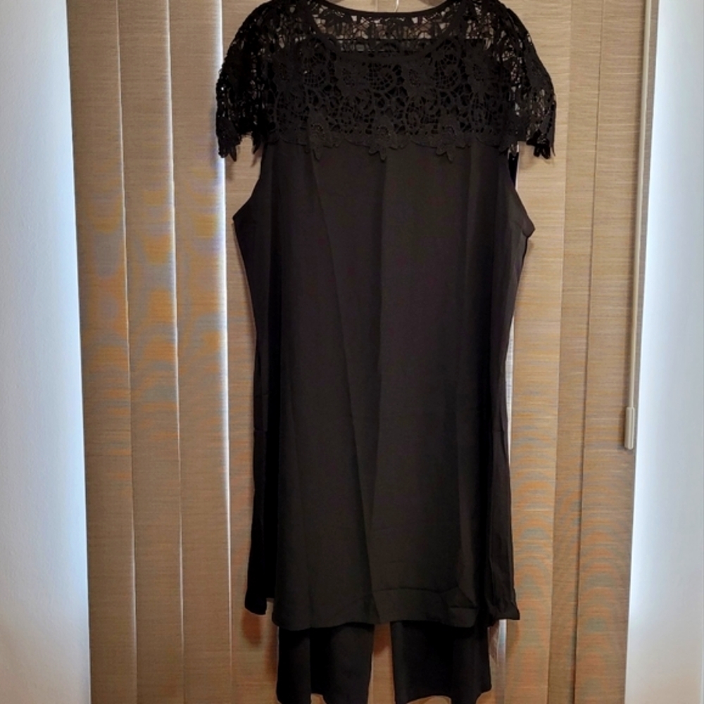 NWT/ MADE WITH LOVE LACE TRIM TUNIC/DRESS